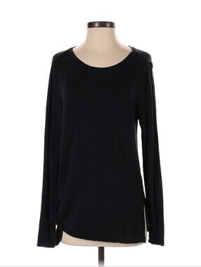 Fabletics long sleeve athletic shirt size xs black tied sides
